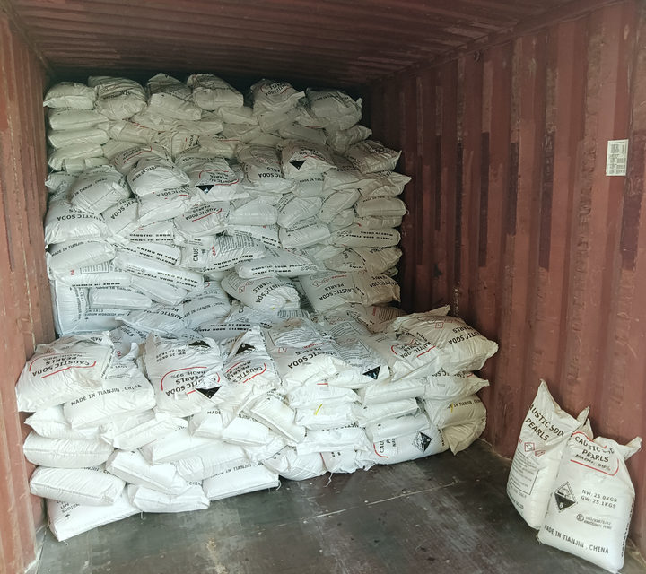 Melamine CAS NO 108-78-1 Used in Plastics and Coatings